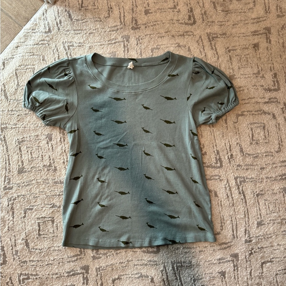 Kate Quinn Women’s shirt